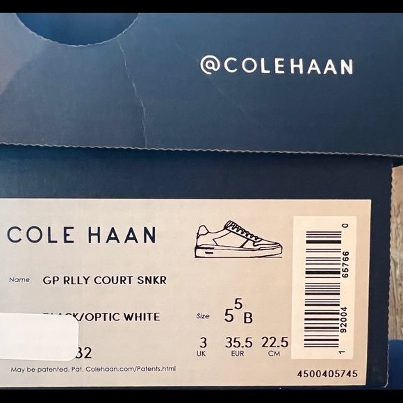 GIRLS BLACK SNEAKERS SIZE 3 - Picture 3 of 4